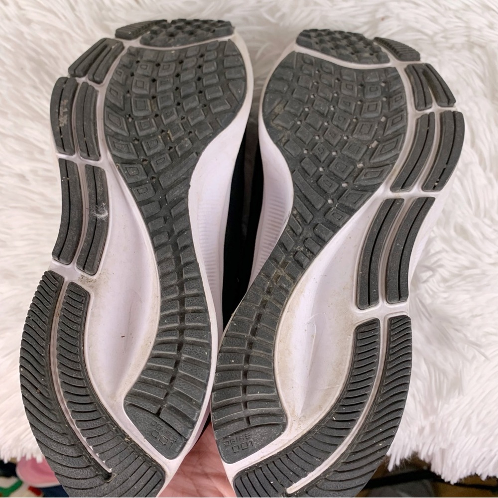 Nike air zoom Black and White‎ Athletic Sneakers low top - Picture 5 of 8